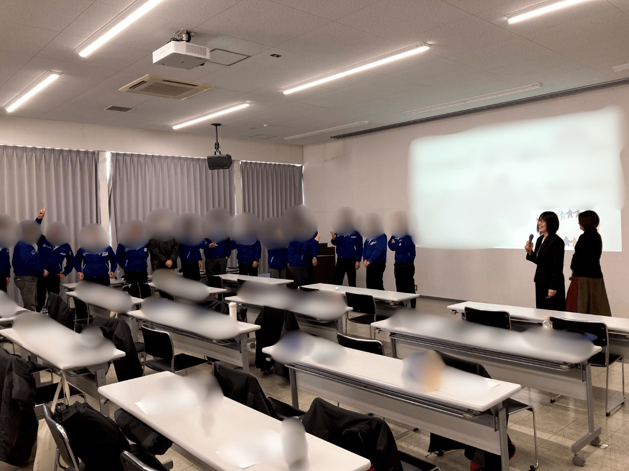 株式会社東郷製作所（製造業）の管理職向けランケア研修の実施風景1